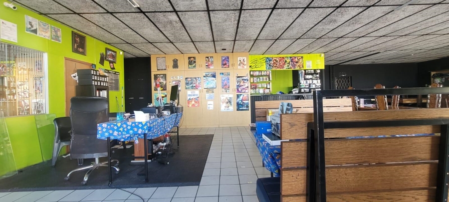 Commercial Property for Sale in Dormehls Drift Western Cape